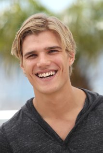 Chris Zylka