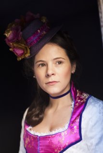 Elaine Cassidy