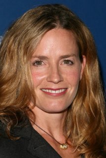 Elisabeth Shue