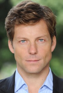 Jamie Bamber