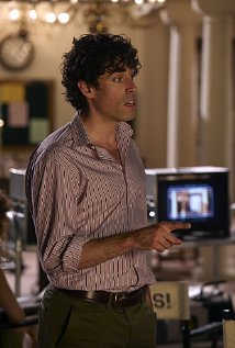 Stephen Mangan