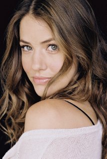 Julie Gonzalo