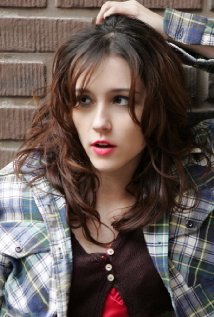 Shannon Woodward