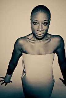 Aisha Hinds