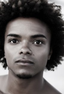 Eka Darville