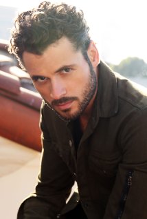 Adan Canto