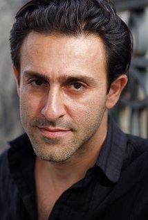 Arash Mokhtar