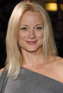 Teri Polo