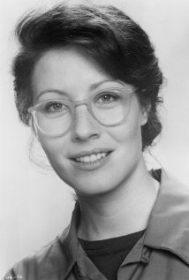 Linda Kozlowski