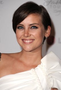 Jessica Stroup